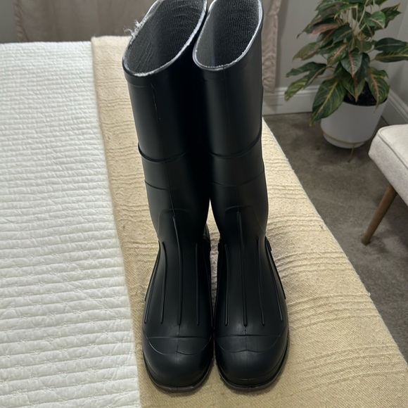 NWOT servus iron duke 15” poly end steel toe work boot main image 7